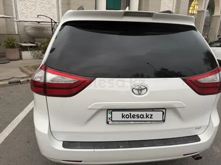 Toyota Sienna 2018 года за 15 000 000 тг. в Алматы – фото 9