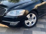 SsangYong Chairman 2013 года за 6 290 000 тг. в Алматы – фото 5