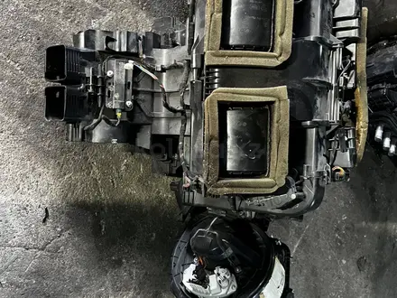Корпус сервопривод моторчик печки X5 E70 за 20 000 тг. в Семей – фото 3