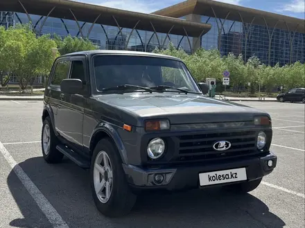 ВАЗ (Lada) Lada 2121 2019 года за 3 590 000 тг. в Астана – фото 2