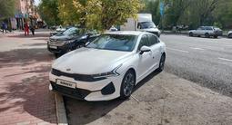 Kia K5 2021 года за 13 500 000 тг. в Астана