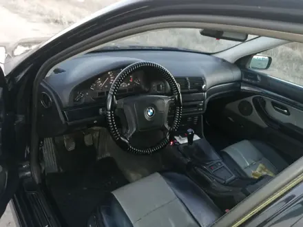 BMW 528 2000 года за 2 200 000 тг. в Актобе – фото 4