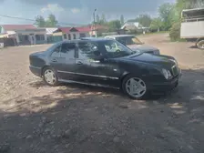 Mercedes-Benz E-Class, 1996