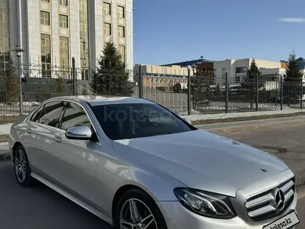 Mercedes-Benz E 200 2018 года за 20 500 000 тг. в Усть-Каменогорск – фото 2