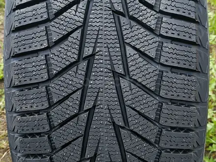 225/55R17 Hankook Winter Icept W616 за 47 900 тг. в Алматы