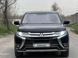 Mitsubishi Outlander 2016 года за 10 500 000 тг. в Шымкент