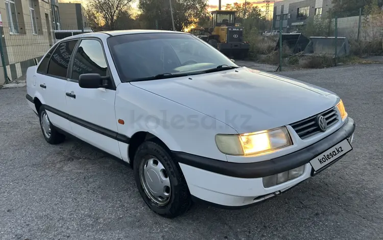Volkswagen Passat 1993 года за 1 880 000 тг. в Караганда