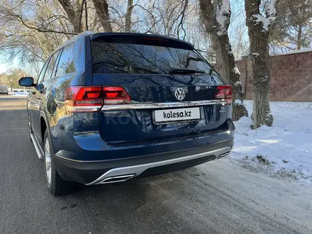 Volkswagen Teramont 2019 года за 17 000 000 тг. в Алматы – фото 7