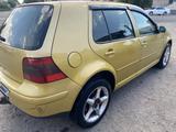 Volkswagen Golf 1998 годаүшін1 500 000 тг. в Семей – фото 2