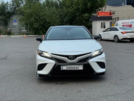 Toyota Camry 2022 года за 15 000 000 тг. в Алматы – фото 6