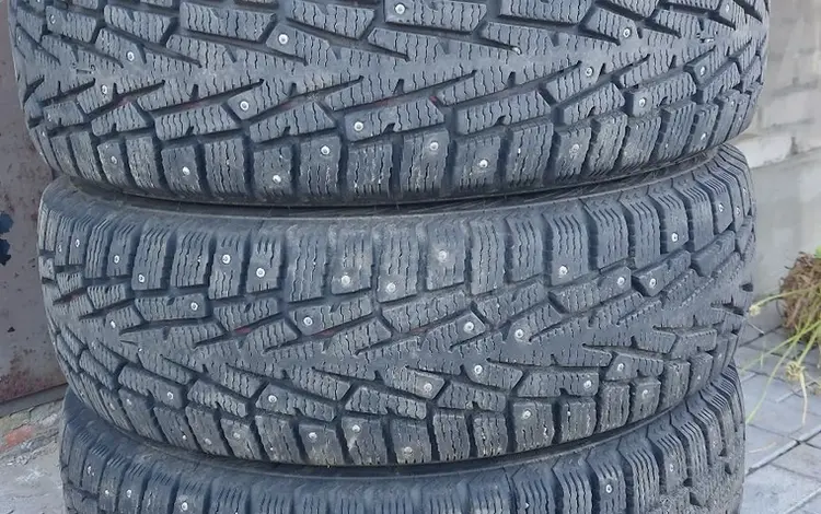 Шины комплект 205/70/R15 за 90 000 тг. в Костанай