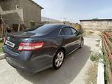 Toyota Camry 2010 года за 7 500 000 тг. в Тараз – фото 2