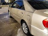 Toyota Camry 2004 годаүшін3 800 000 тг. в Караганда – фото 4