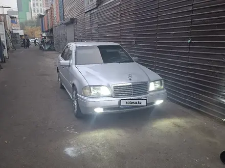 Mercedes-Benz C 280 1994 года за 2 000 000 тг. в Алматы – фото 5