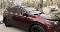 Toyota RAV4 2019 года за 11 000 000 тг. в Атырау – фото 2