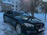 BMW 750 2012 года за 10 490 000 тг. в Актобе – фото 2