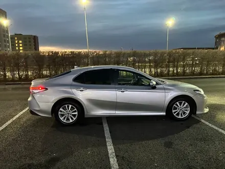 Toyota Camry 2018 года за 12 000 000 тг. в Астана – фото 6