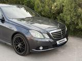 Mercedes-Benz E 250 2011 годаүшін8 800 000 тг. в Шымкент – фото 2