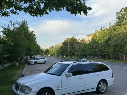 Mercedes-Benz C 180 1999 года за 4 400 000 тг. в Шымкент – фото 29