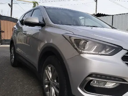 Hyundai Santa Fe 2016 года за 8 850 000 тг. в Алматы – фото 5