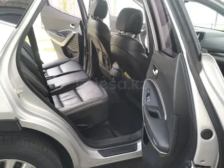 Hyundai Santa Fe 2016 года за 8 850 000 тг. в Алматы – фото 8