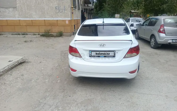 Hyundai Solaris 2013 года за 2 600 000 тг. в Актобе