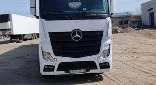 Mercedes-Benz  Actros 2015 года за 28 000 000 тг. в Семей