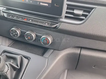 Renault Kangoo 2025 года за 25 400 000 тг. в Алматы – фото 36