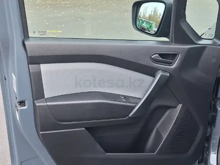 Renault Kangoo 2025 года за 25 400 000 тг. в Алматы – фото 41