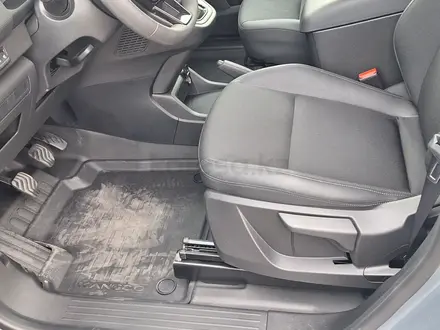 Renault Kangoo 2025 года за 25 400 000 тг. в Алматы – фото 42