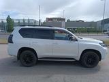 Toyota Land Cruiser Prado 2023 годаfor40 500 000 тг. в Астана – фото 3