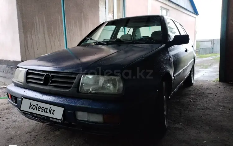 Volkswagen Vento 1993 года за 600 000 тг. в Уштобе