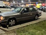 Mercedes-Benz E 200 1990 годаfor1 500 000 тг. в Алматы – фото 3