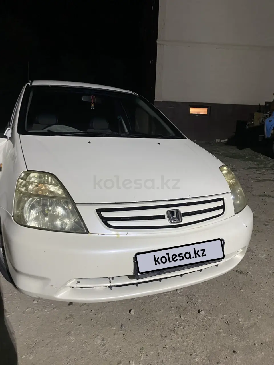 Honda Stream, 2001