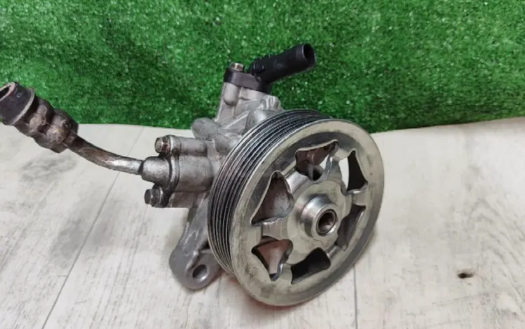 Гур насос привозной HONDA K20A CIVIC за 35 000 тг. в Алматы