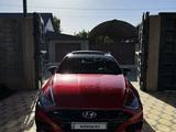 Hyundai Sonata 2021 года за 12 150 000 тг. в Шымкент – фото 2