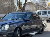 Mercedes-Benz E 280 1998 года за 3 500 000 тг. в Астана – фото 2