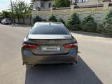 Toyota Camry 2021 года за 12 500 000 тг. в Алматы – фото 5