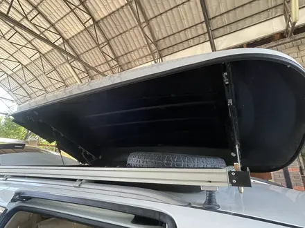 Kia Carnival 2016 года за 13 000 000 тг. в Шымкент – фото 24