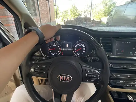 Kia Carnival 2016 года за 13 000 000 тг. в Шымкент – фото 7