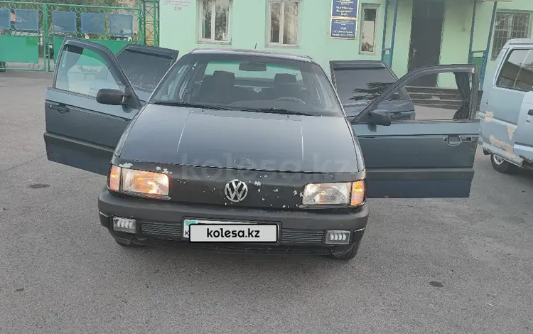 Volkswagen Passat 1988 года за 850 000 тг. в Алматы