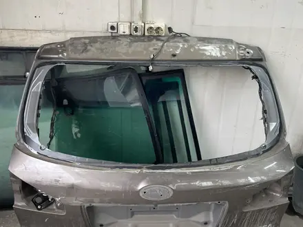 Крышка багажника (дверь багажника) за 25 000 тг. в Алматы