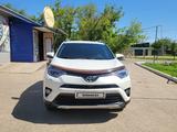 Toyota RAV4 2018 годаүшін14 500 000 тг. в Уральск – фото 3