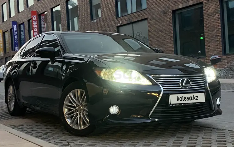 Lexus ES 250 2014 годаүшін13 500 000 тг. в Алматы