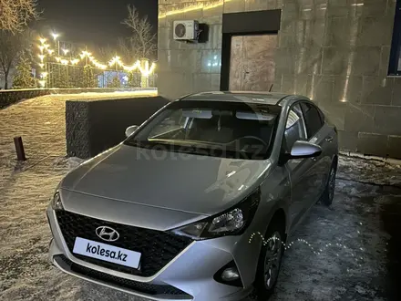 Hyundai Accent 2020 года за 6 800 000 тг. в Семей