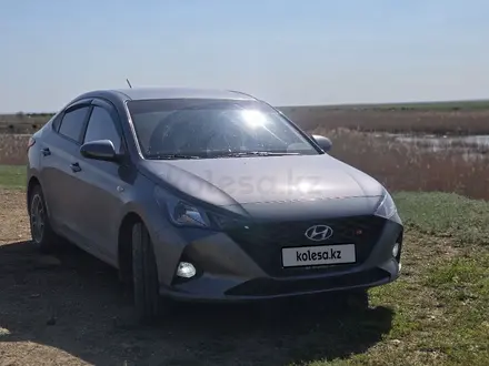 Hyundai Accent 2020 года за 6 500 000 тг. в Костанай