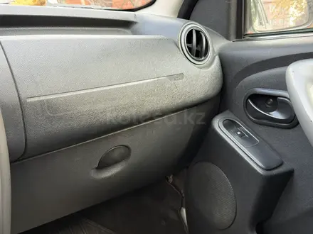 Renault Duster 2014 года за 4 200 000 тг. в Актау – фото 24