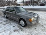 Mercedes-Benz E 220 1993 годаfor2 500 000 тг. в Алматы – фото 3