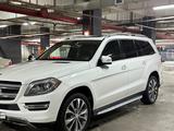 Mercedes-Benz GL 400 2015 года за 18 100 000 тг. в Астана – фото 2