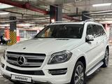 Mercedes-Benz GL 400 2015 года за 18 100 000 тг. в Астана